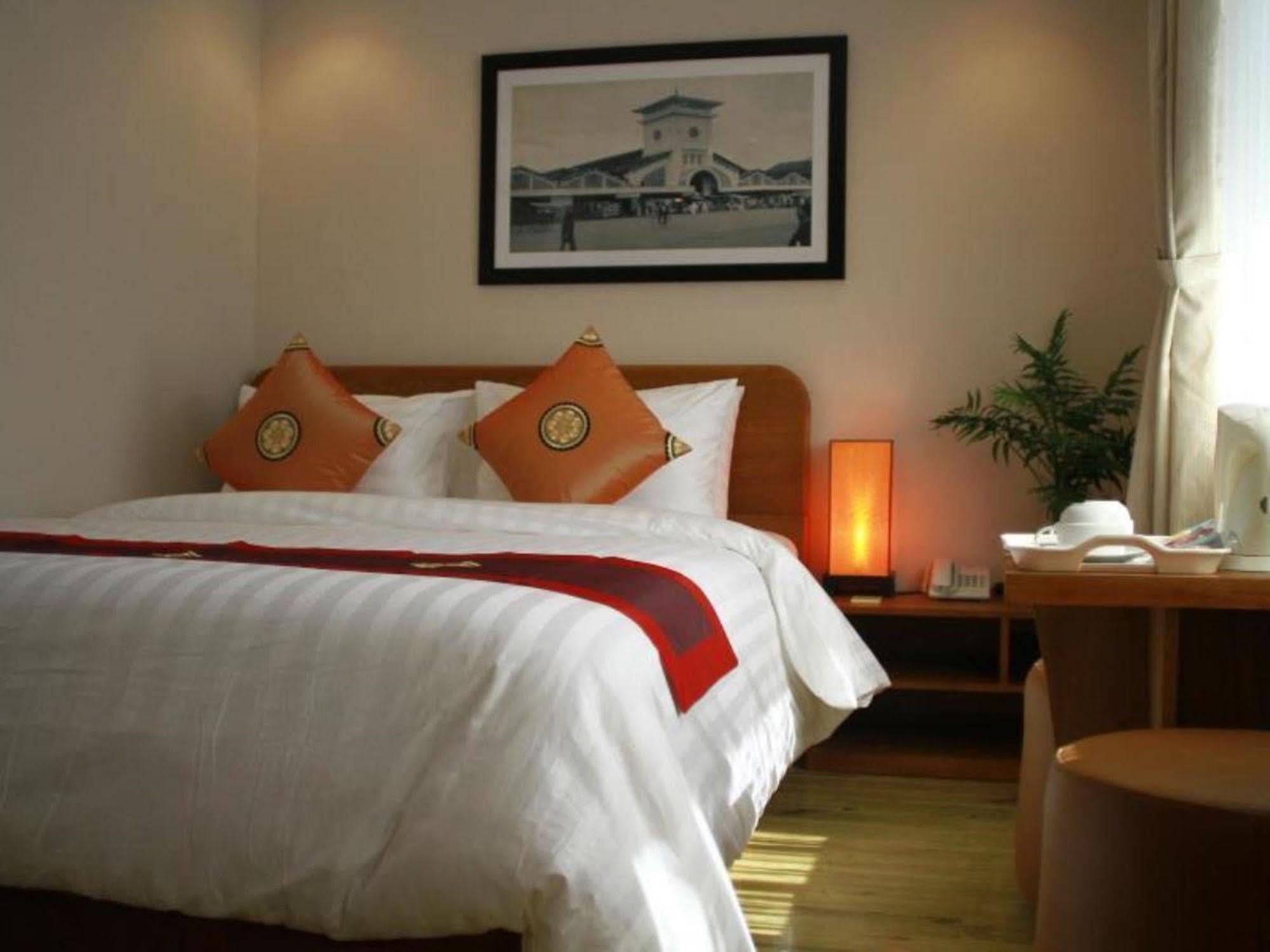 Little Saigon Boutique Hotel Ho Chi Minh City Exterior photo