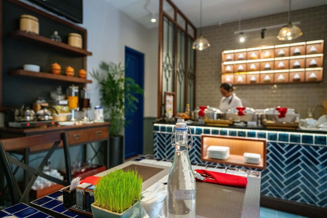 Little Saigon Boutique Hotel Ho Chi Minh City Exterior photo