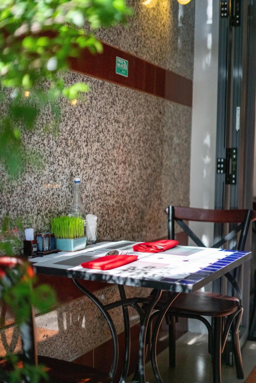 Little Saigon Boutique Hotel Ho Chi Minh City Exterior photo